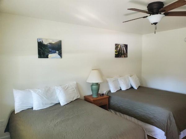 Hiouchi Motel image 13